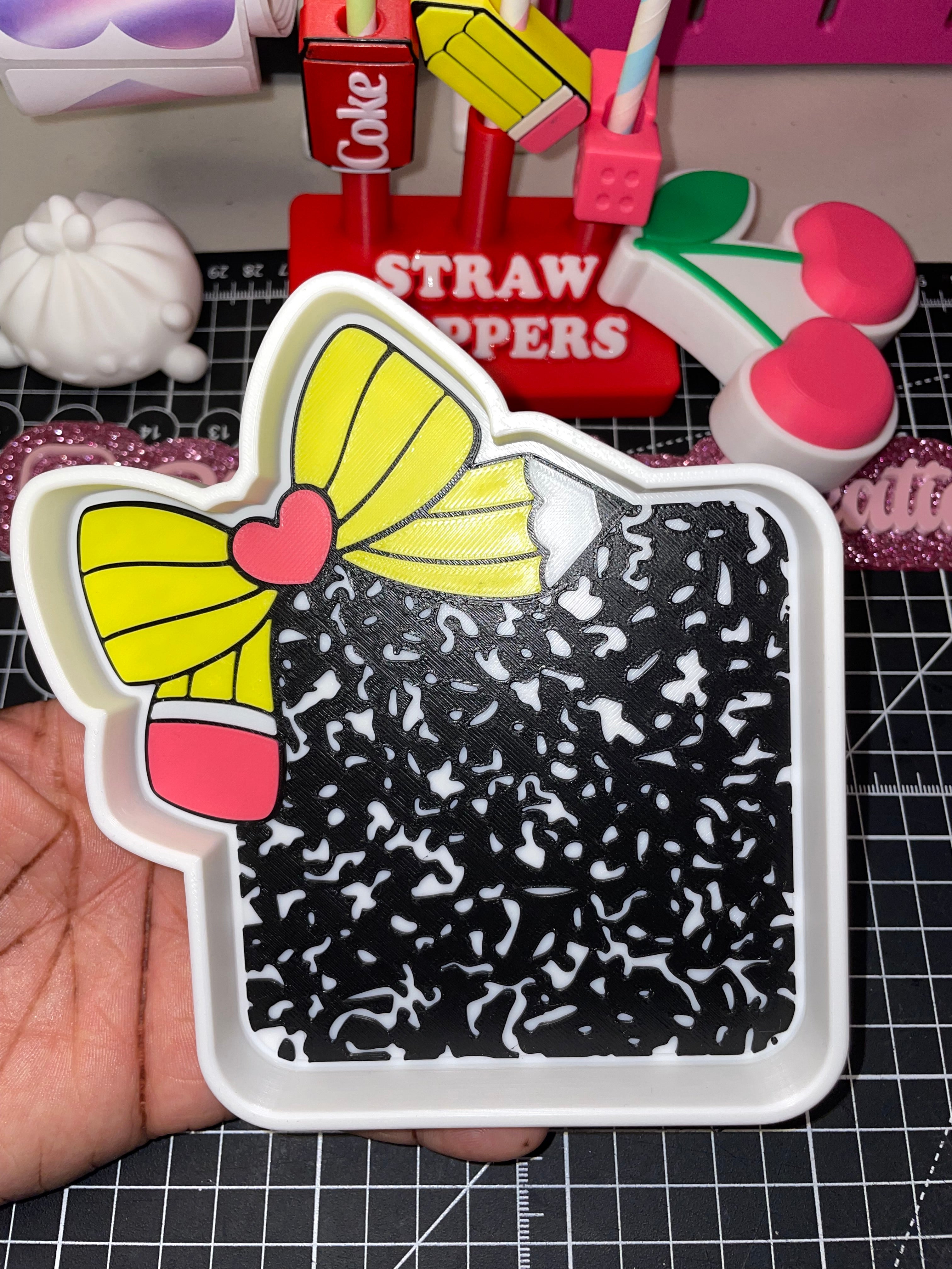 Pencil bow composition tray
