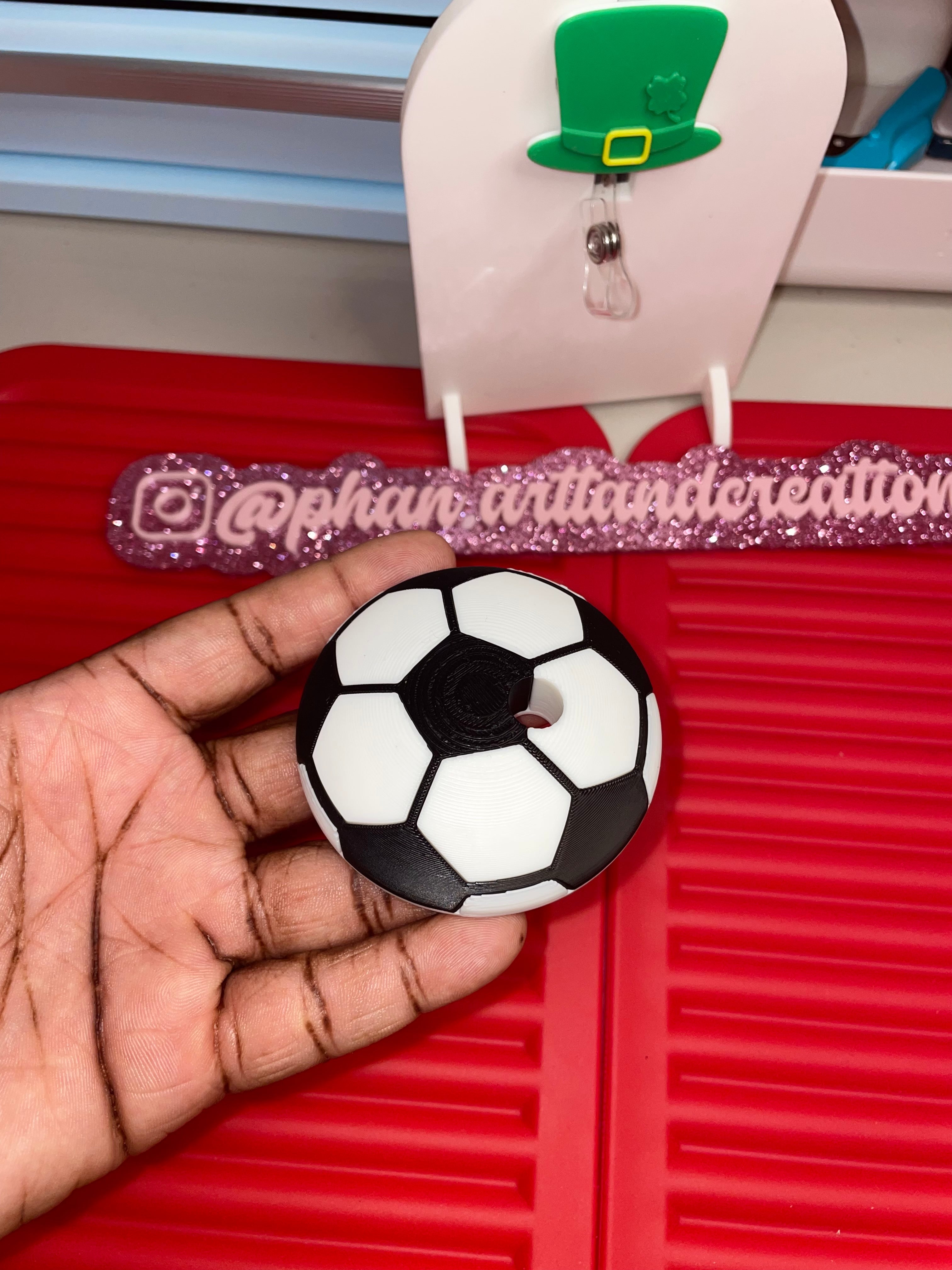16oz soccer ball lid topper