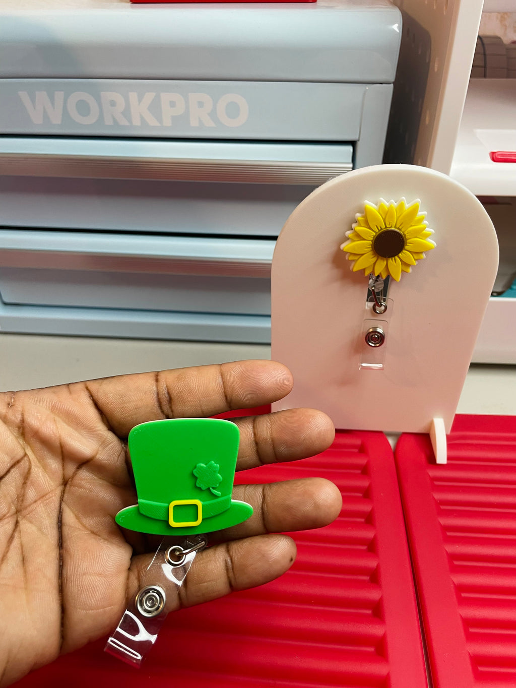 Lucky hat reel badge holder