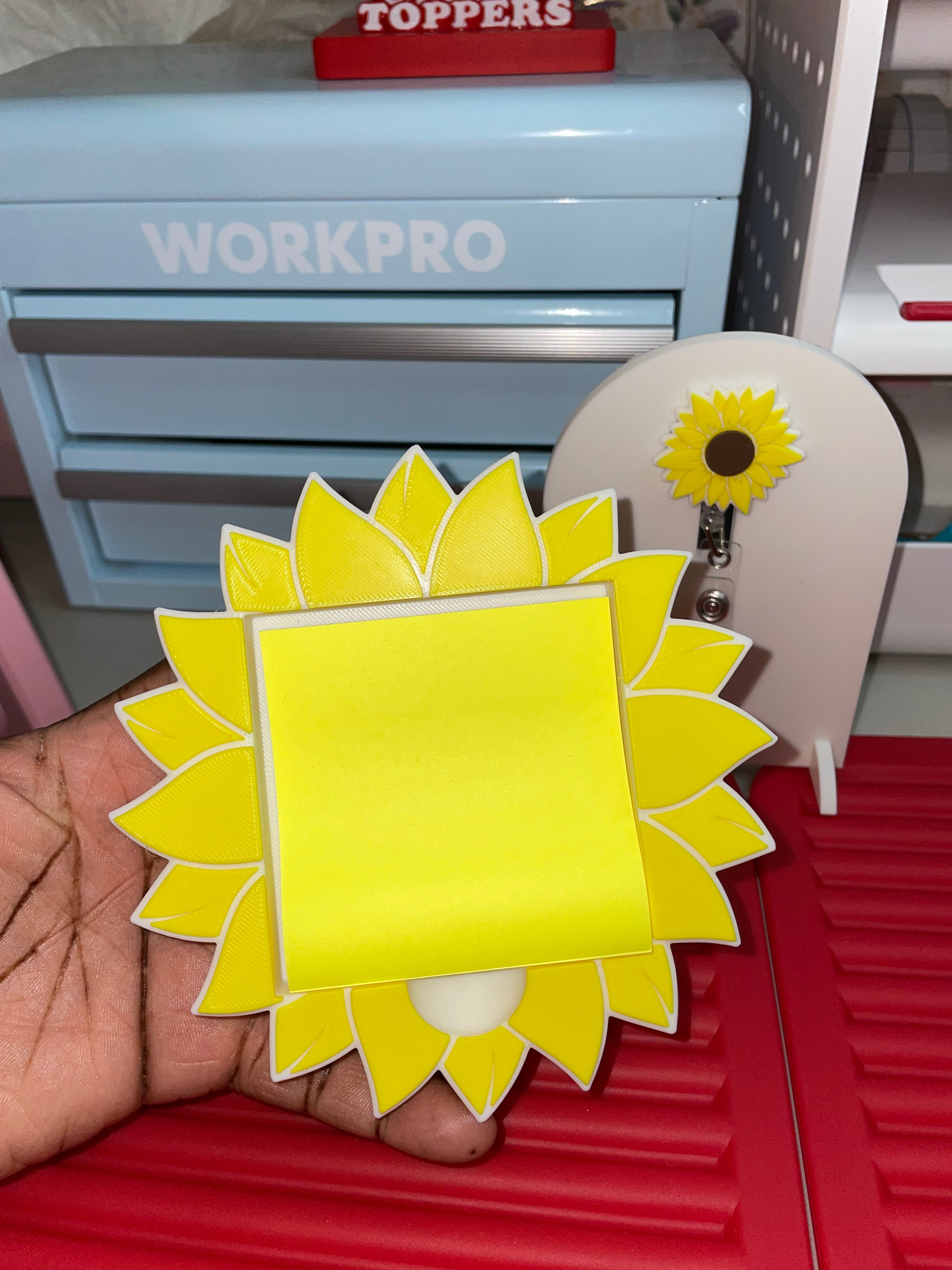 Sunflower sticky note holder