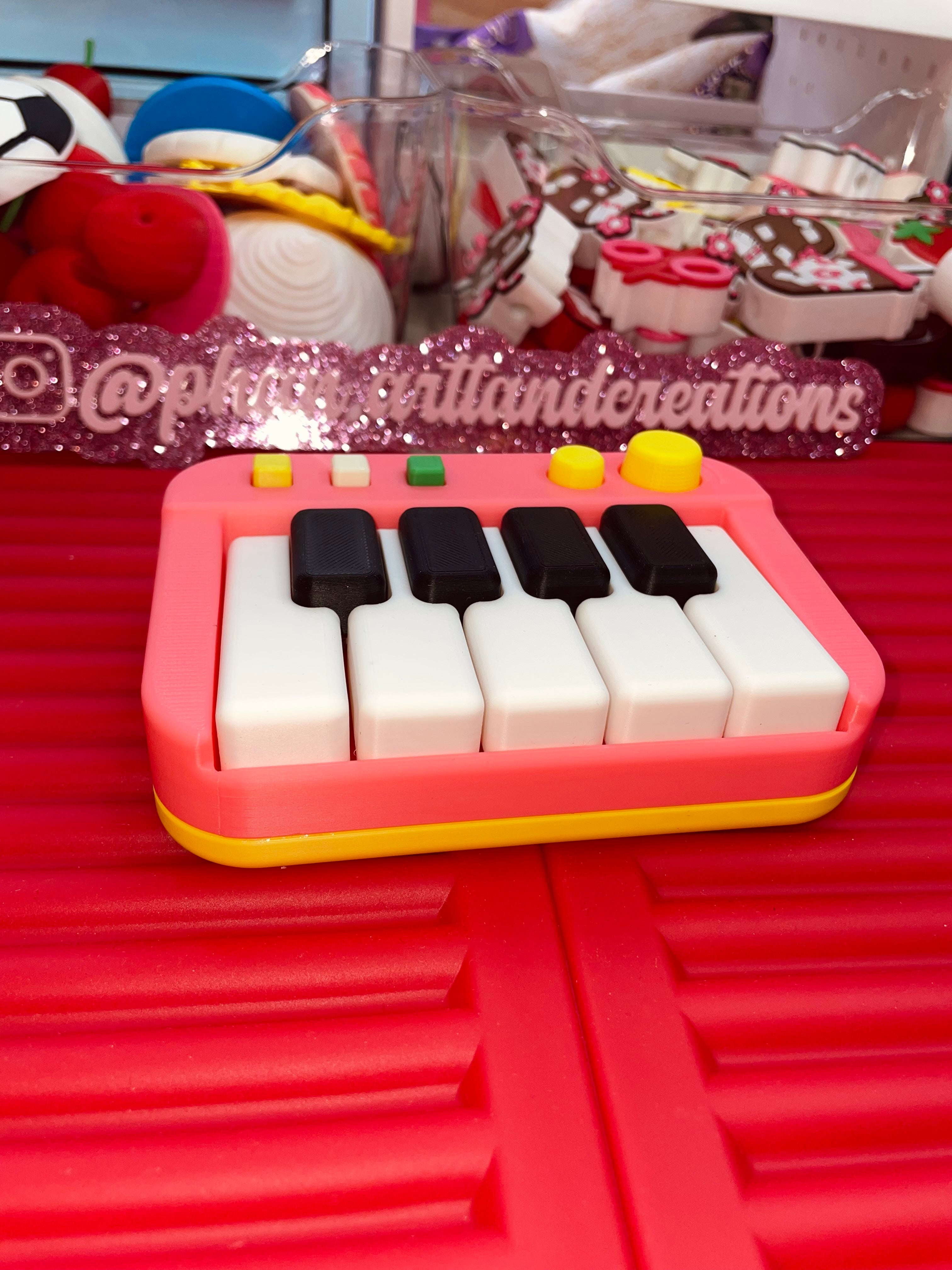 Piano clicker