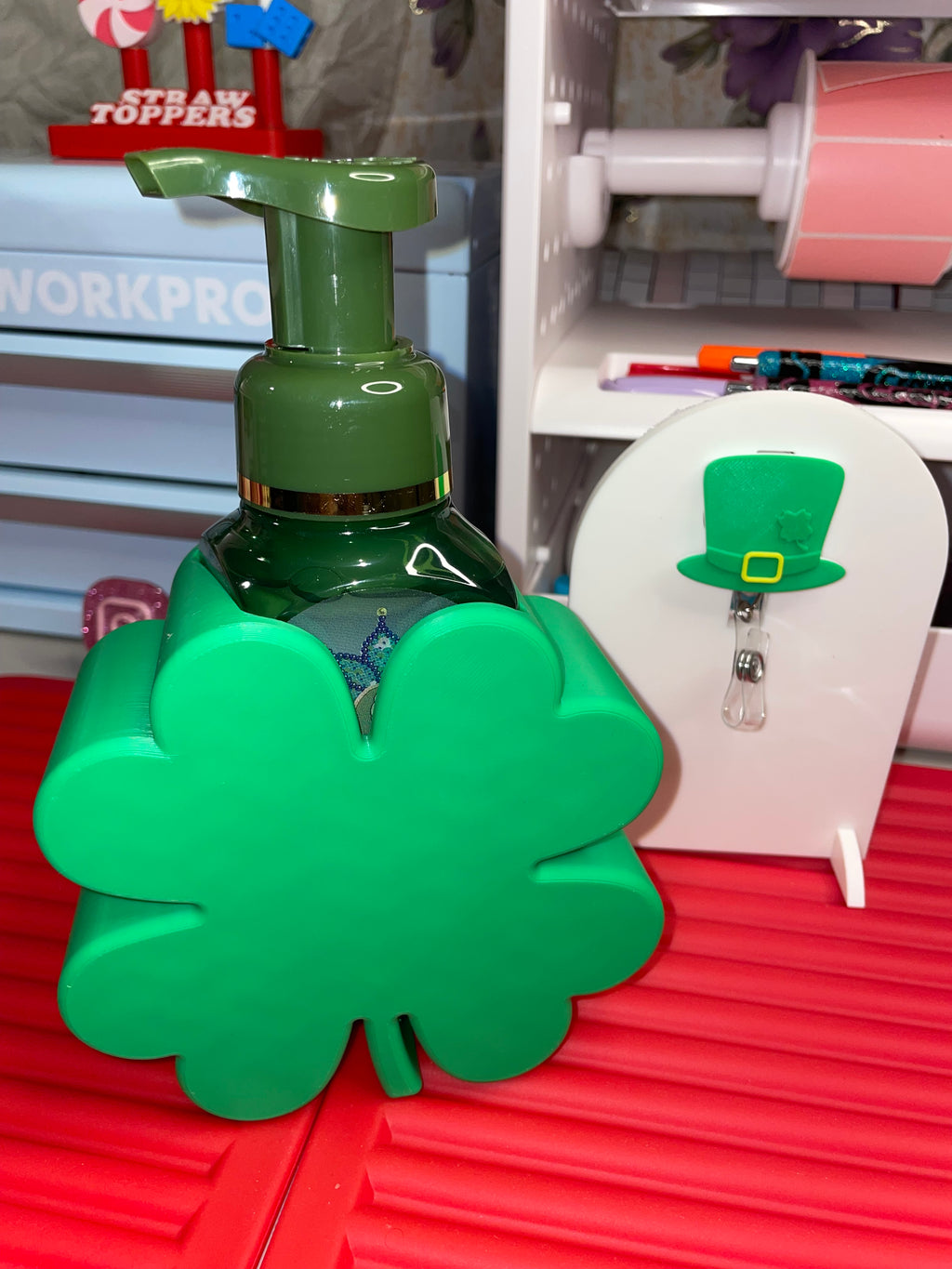 Shamrock soap holder