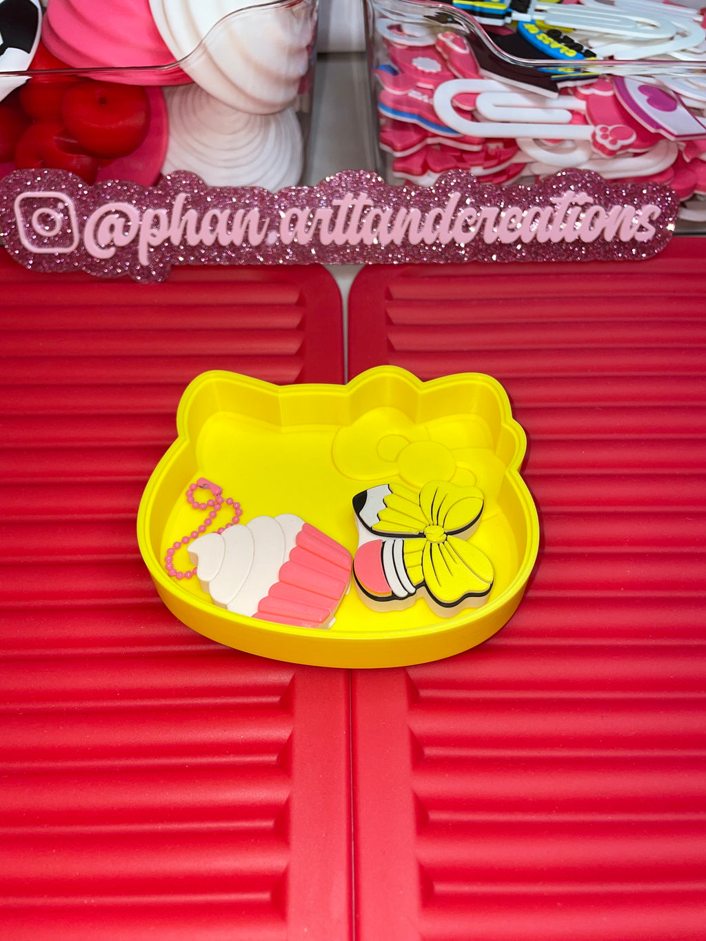 Kitty tray