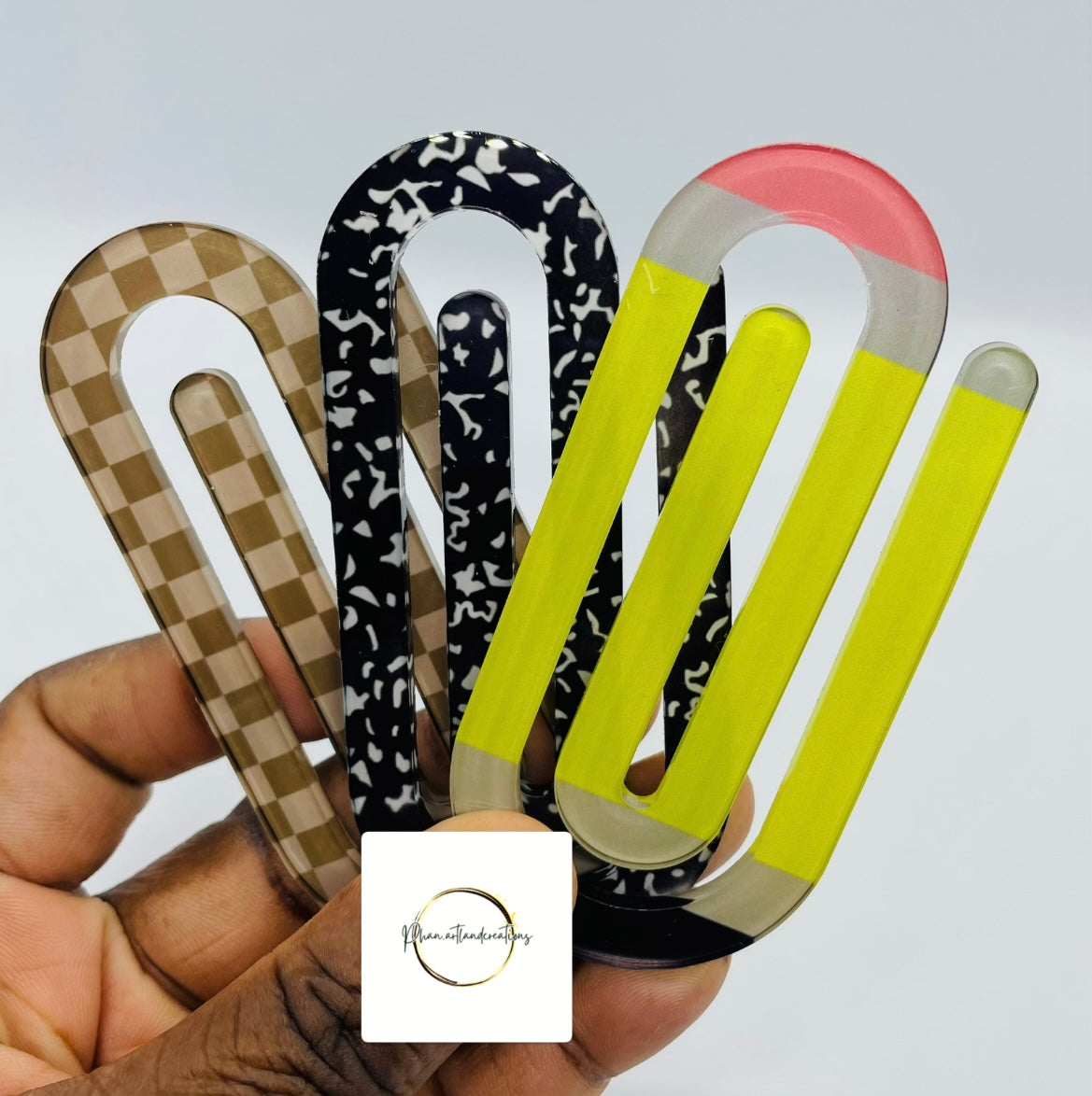 Specialty Jumbo Paperclips