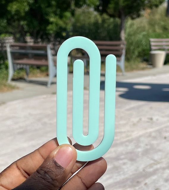 Jumbo paperclips