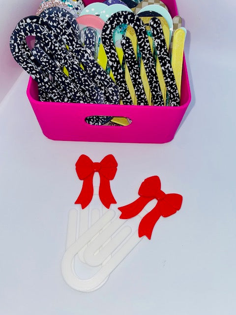 Coquette bow paperclip