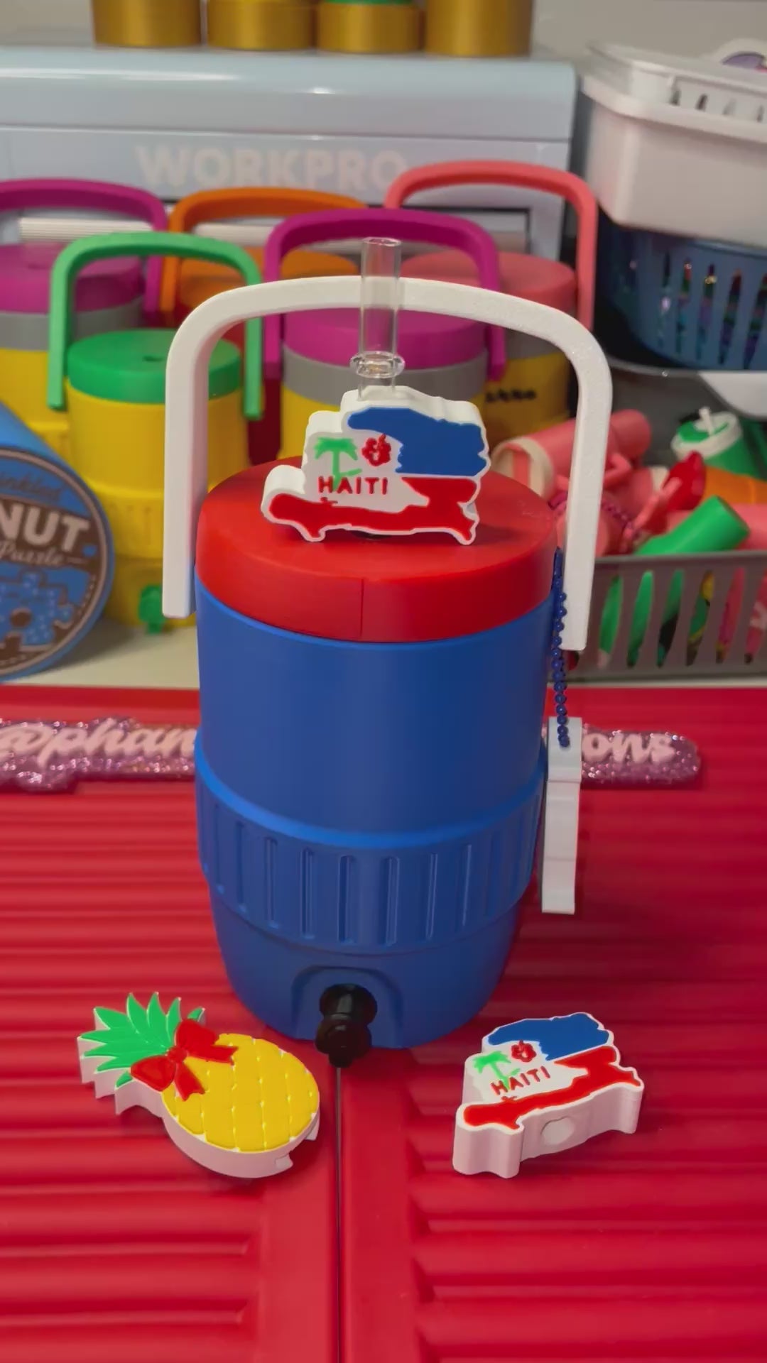 Cooler can holder (Haiti theme)